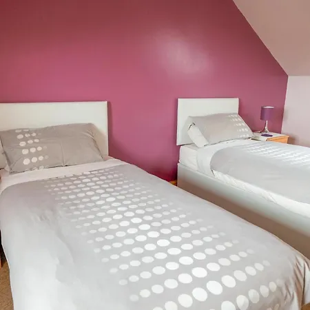 Henblas Holiday Cottages Abergele Room photo